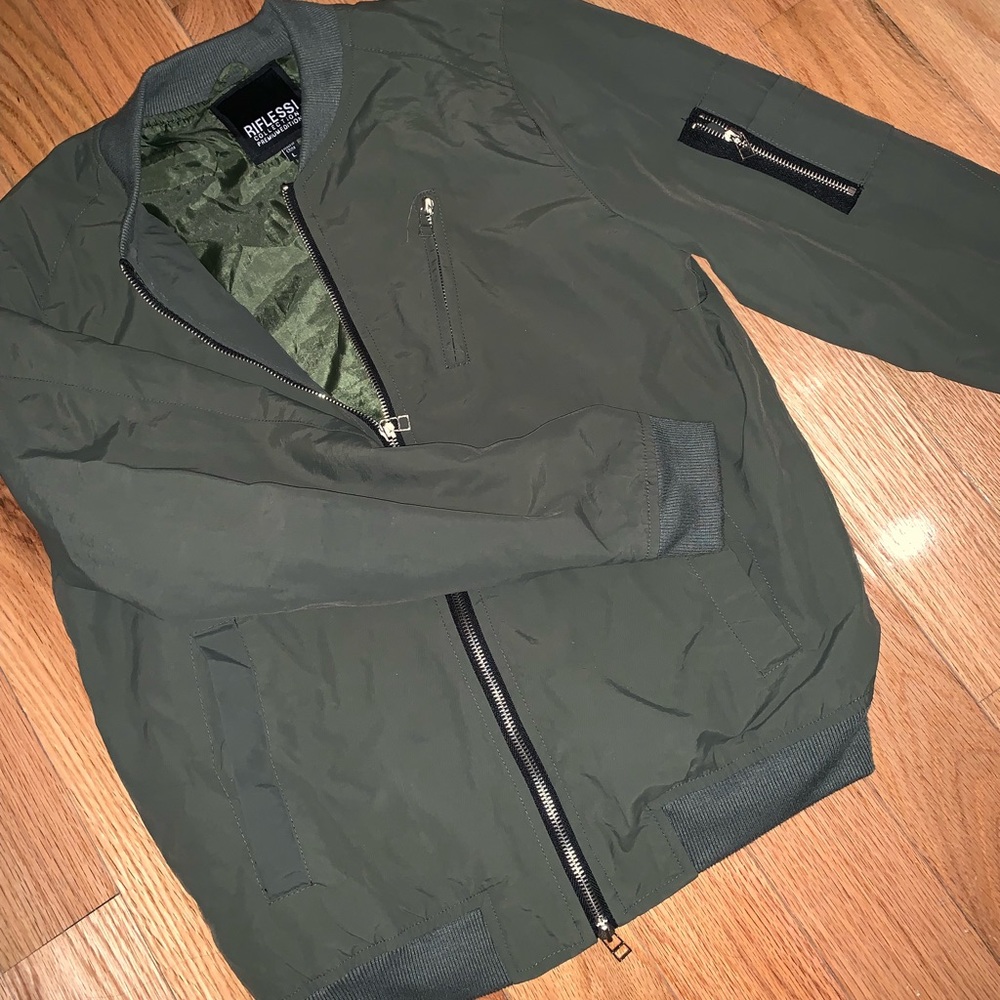 Bomber Jacket - Picture 2 of 3